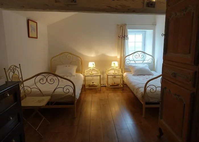 Gite 4 Etoiles Avec Hebergement Insolite - 10 Personnes
